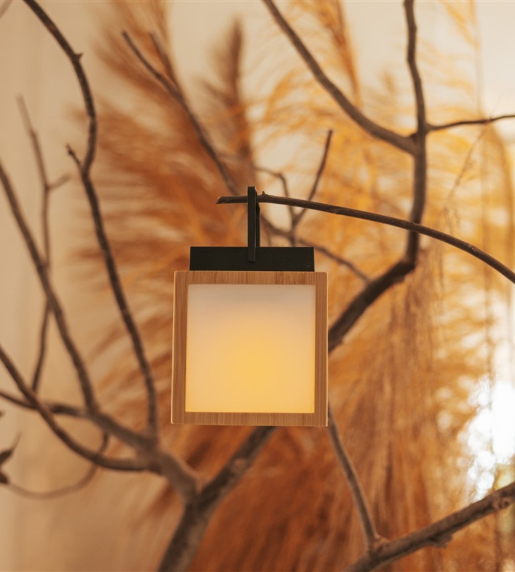 Lanterne portable sans fil VEGA - Format cube - Rechargeable via USB et solaire